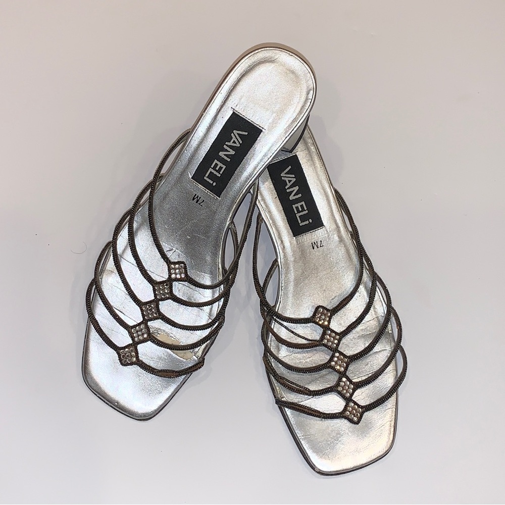 Vaneli Elegant Chic Silver Evening Sandal Size 7